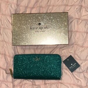 Kate Spade Green Glitter Wallet